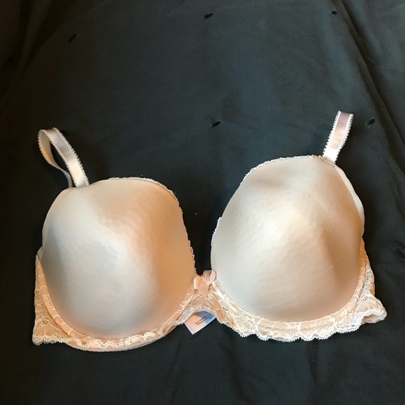Nude Bra - Picture 1 of 8